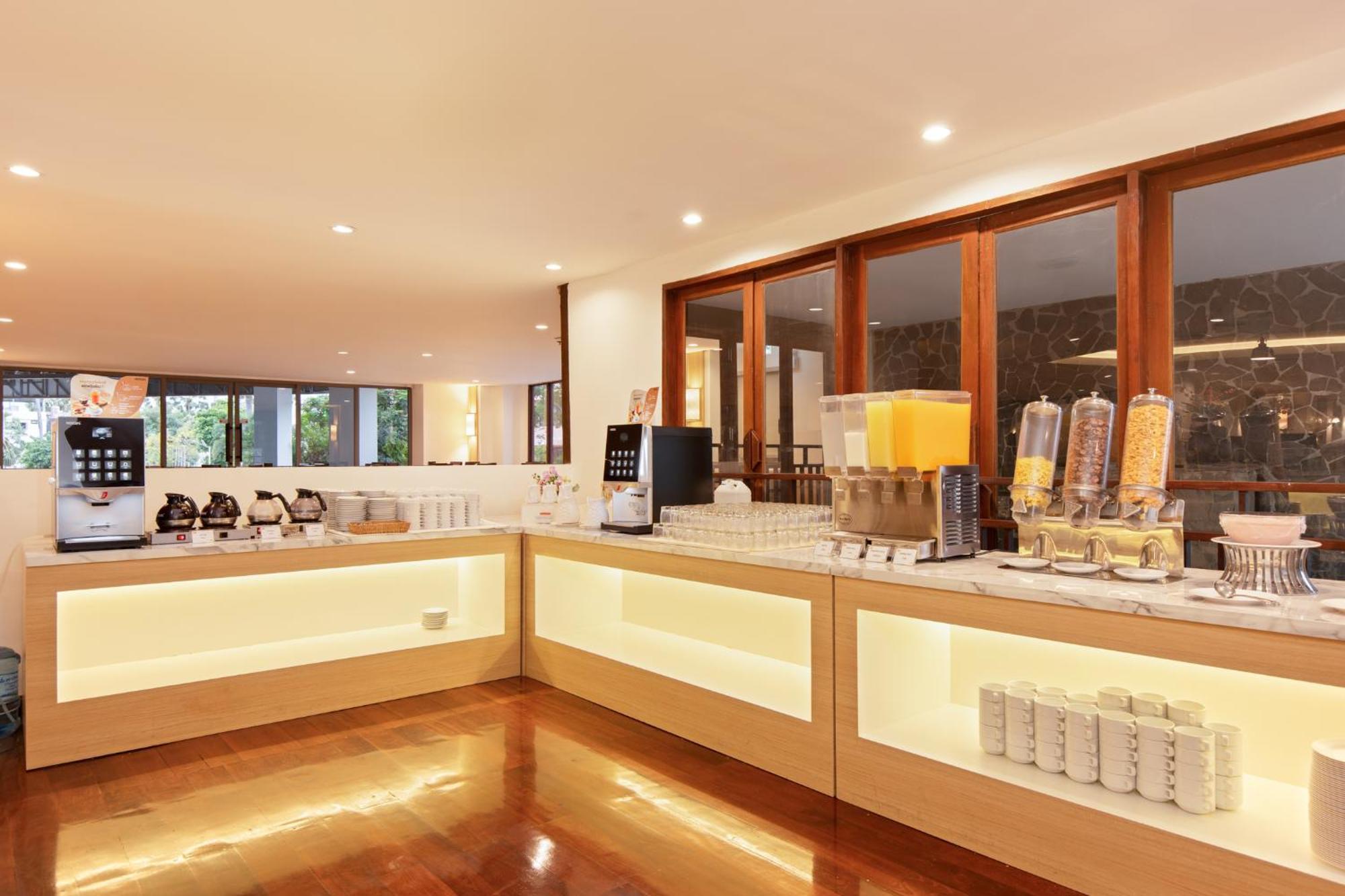 Jomtien Thani Hotel Zewnętrze zdjęcie
